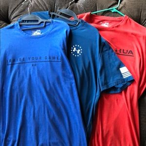 Bundle of Under Armour tees, men’s XL loose fit